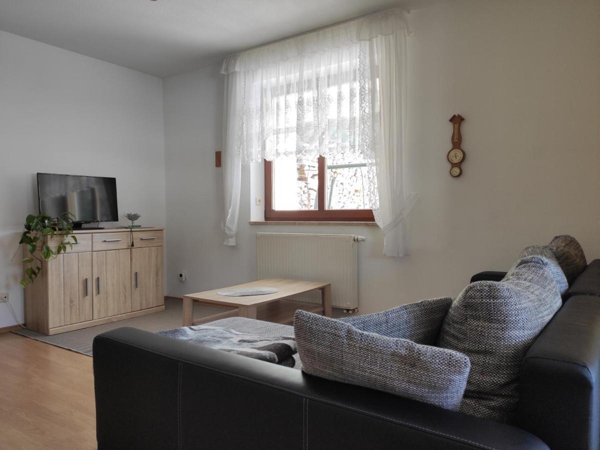 Ferienwohnung An Der Bimmelbahn - Familie Lange Oberwiesenthal Exterior photo